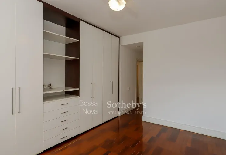 Quarto - Imagem 11