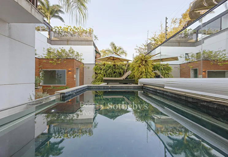Piscina - Imagem 1
