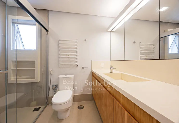 Banheiro da suíte máster - Imagem 25