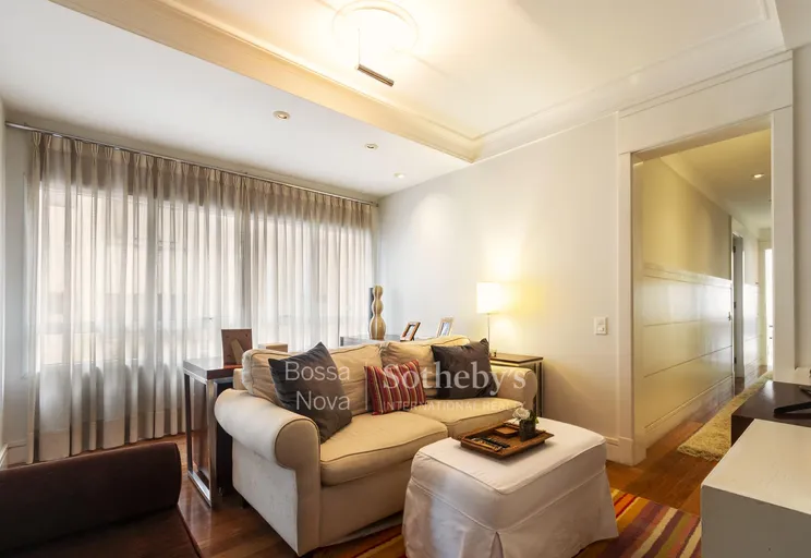 Sala íntima - Imagem 12