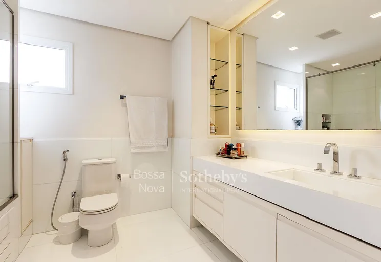 Banheiro da suíte 1 - Imagem 16