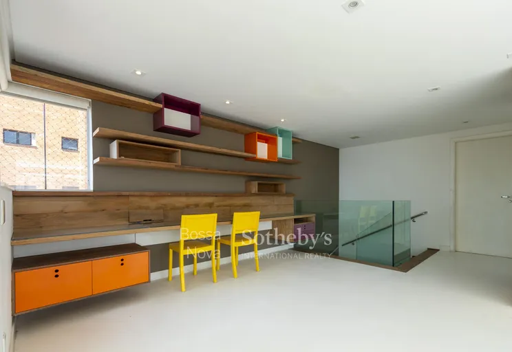 Home Theater - Imagem 33