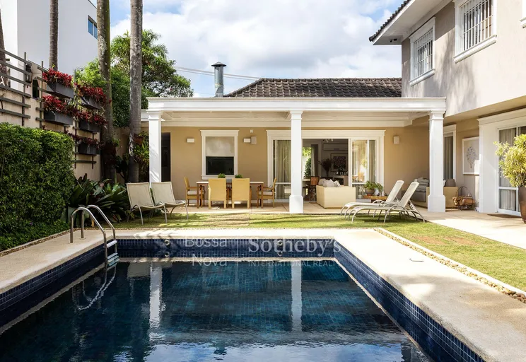 Piscina - Imagem 12