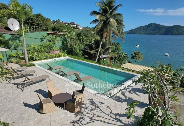 Piscina - Imagem 1