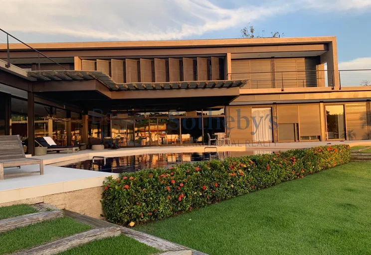 Fachada da casa - Imagem 5