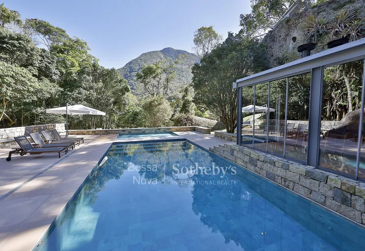 Piscina - Imagem 13