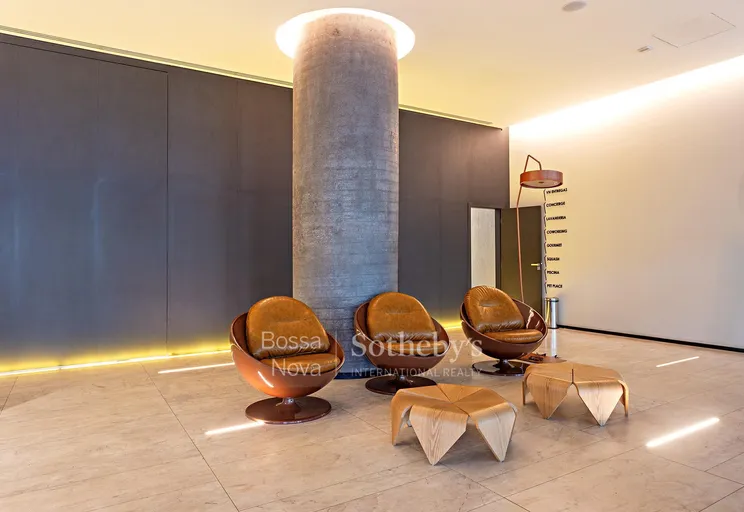 Hall - Imagem 2