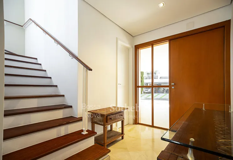 Hall - Imagem 3