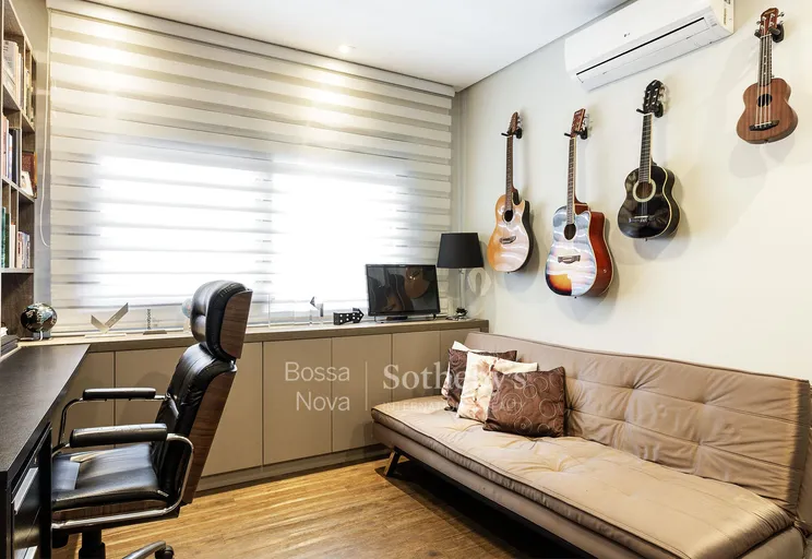 Sala íntima - Imagem 33