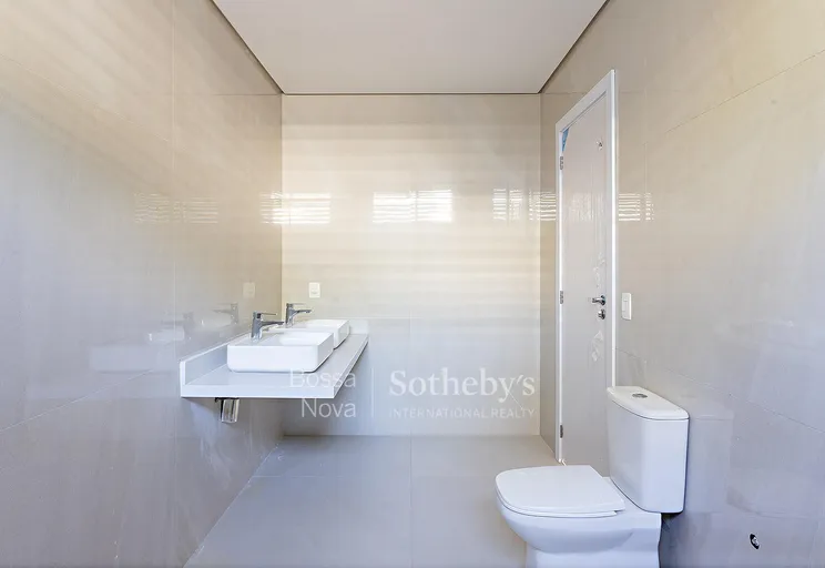 Banheiro da suíte máster - Imagem 13