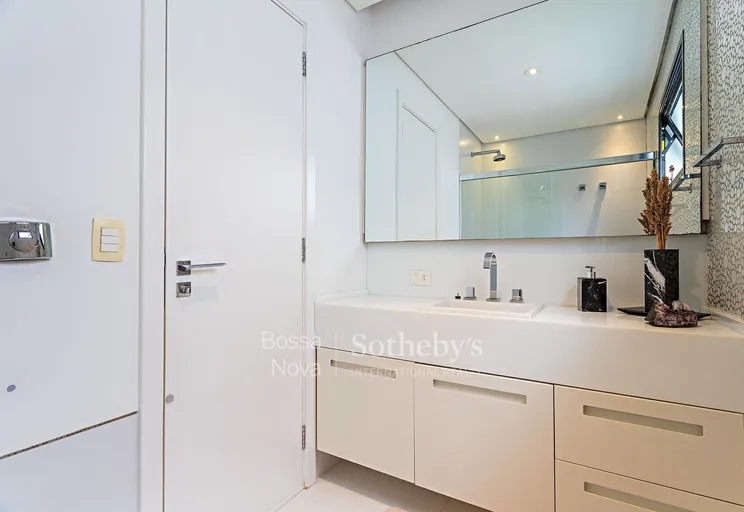 Banheiro da suíte 2 - Imagem 32