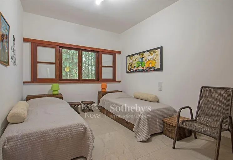 Quarto - Imagem 13
