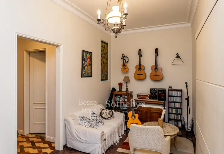 Sala íntima - Imagem 12