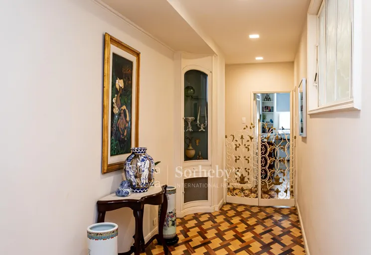 Hall - Imagem 2