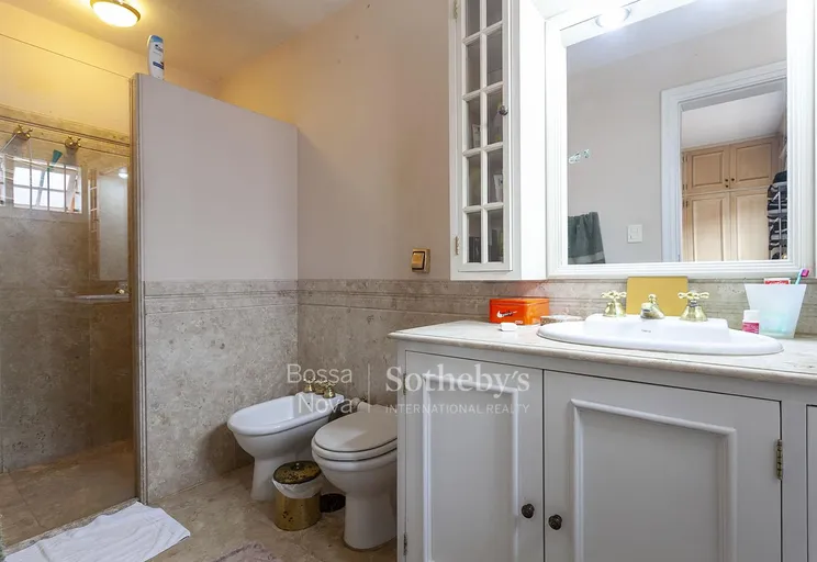 Banheiro da suíte 3 - Imagem 29