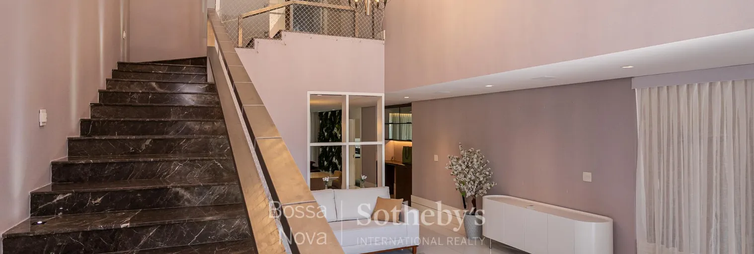 Hall - Imagem 2