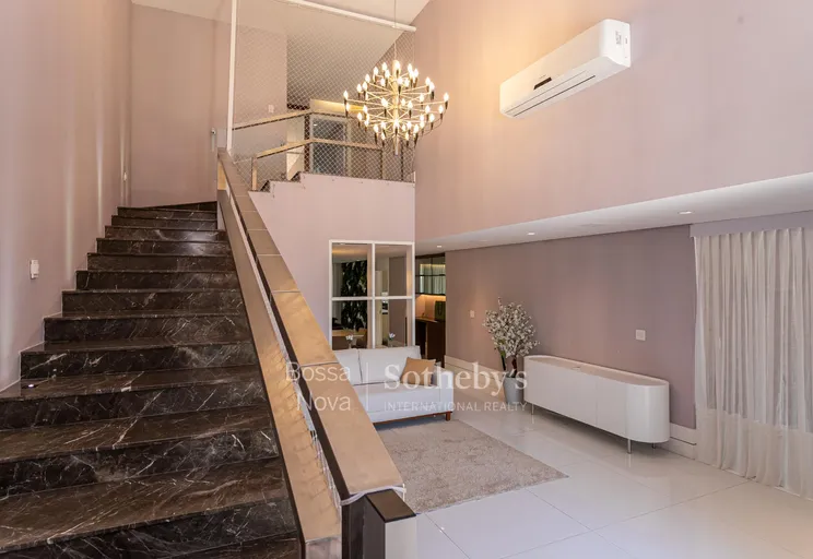 Hall - Imagem 2