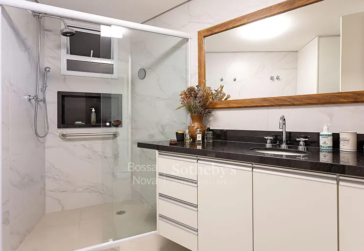 Banheiro da suíte 1 - Imagem 15