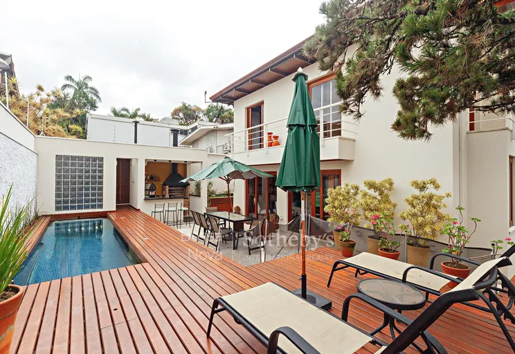 Piscina - Imagem 1