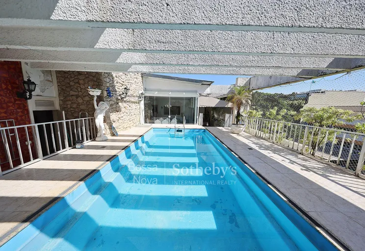 Piscina - Imagem 1