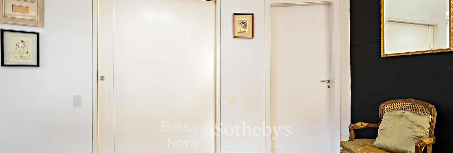 Hall - Imagem 2
