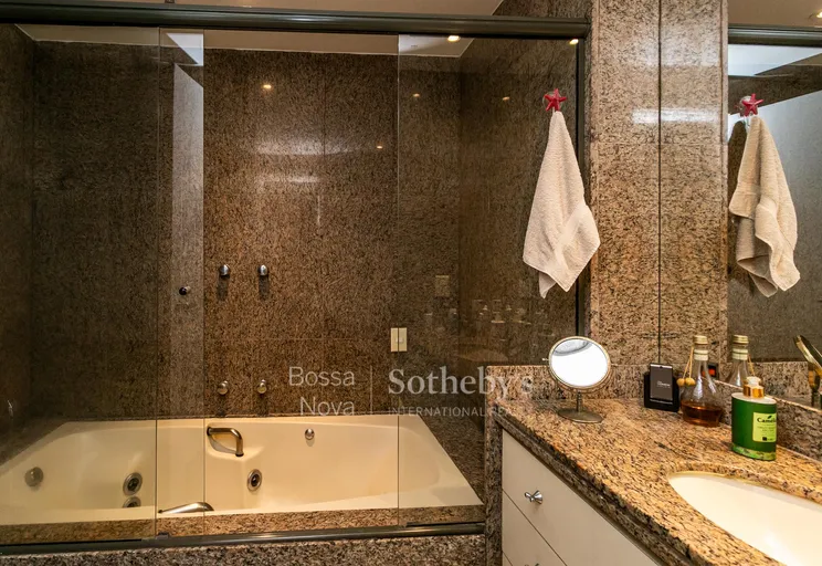 Banheiro da suíte 2 - Imagem 16