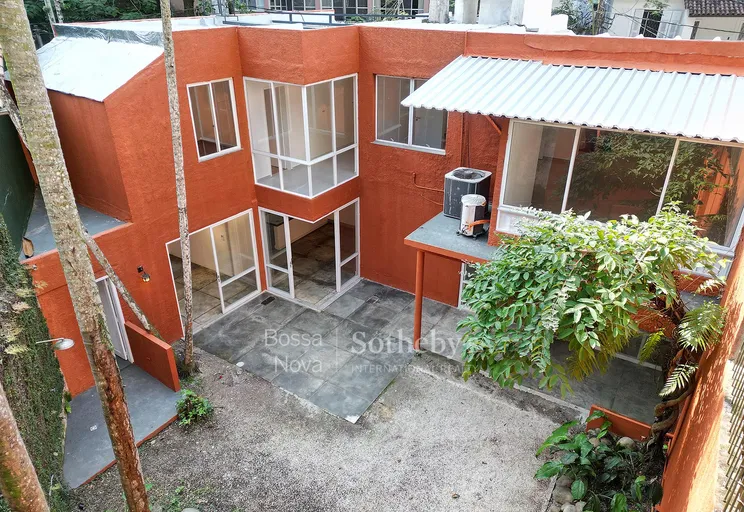 Fachada da casa - Imagem 25