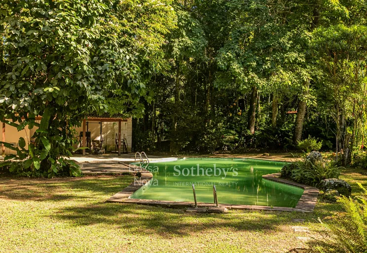 Piscina - Imagem 1