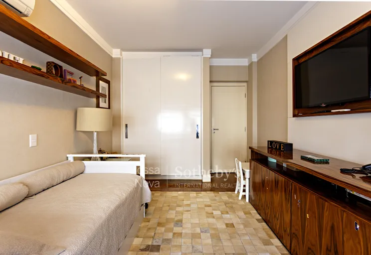 Home Theater - Imagem 12