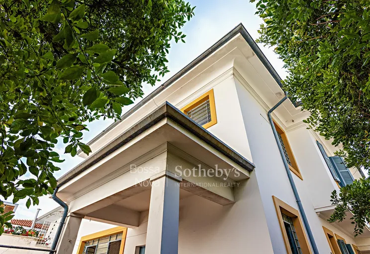 Fachada da casa - Imagem 20