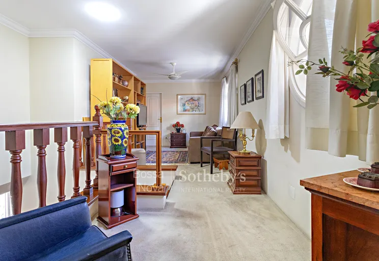 Sala íntima - Imagem 24