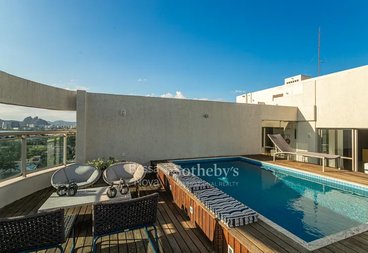 Piscina - Imagem 9