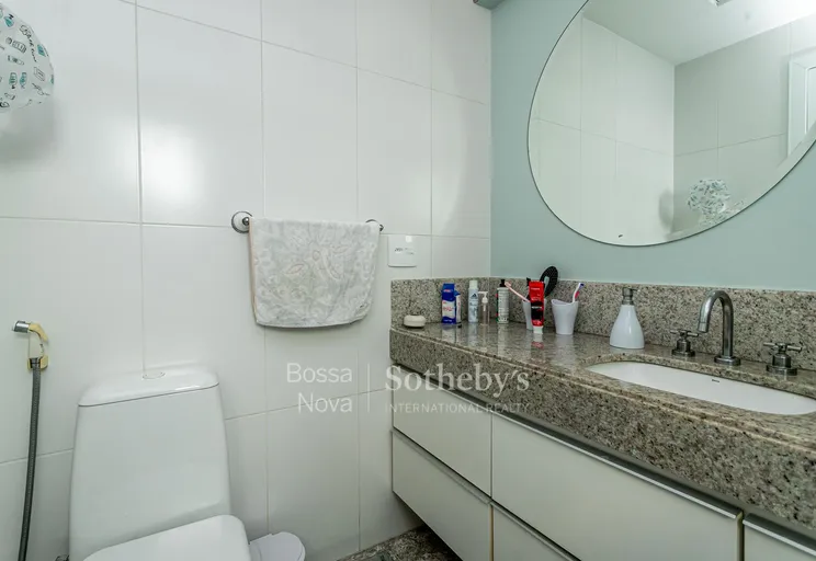 Banheiro da suíte 1 - Imagem 17