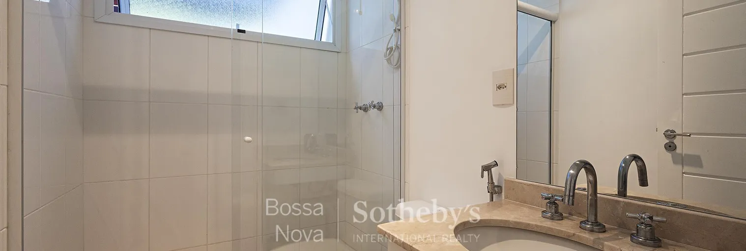 Banheiro da suíte 3 - Imagem 25