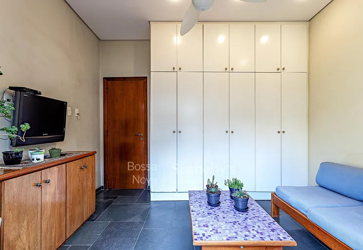 Sala íntima - Imagem 16