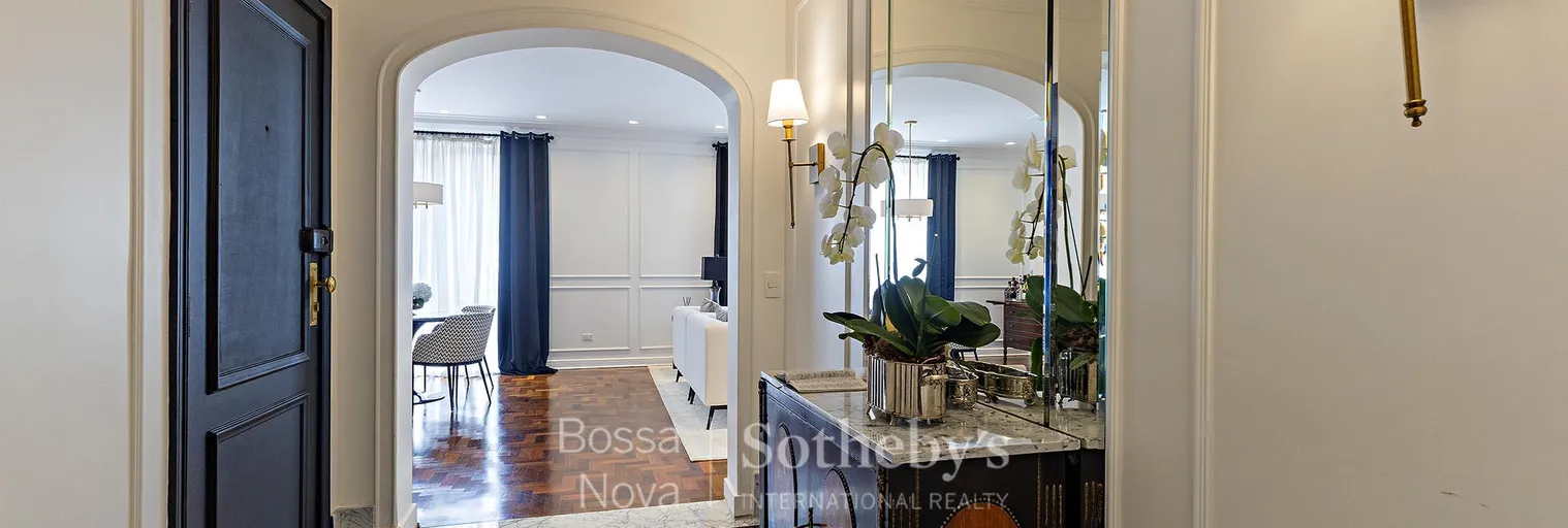 Hall - Imagem 3