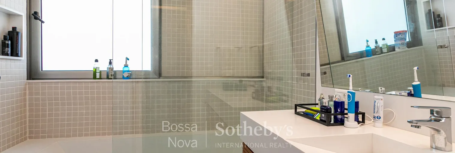 Banheiro da suíte 3 - Imagem 56