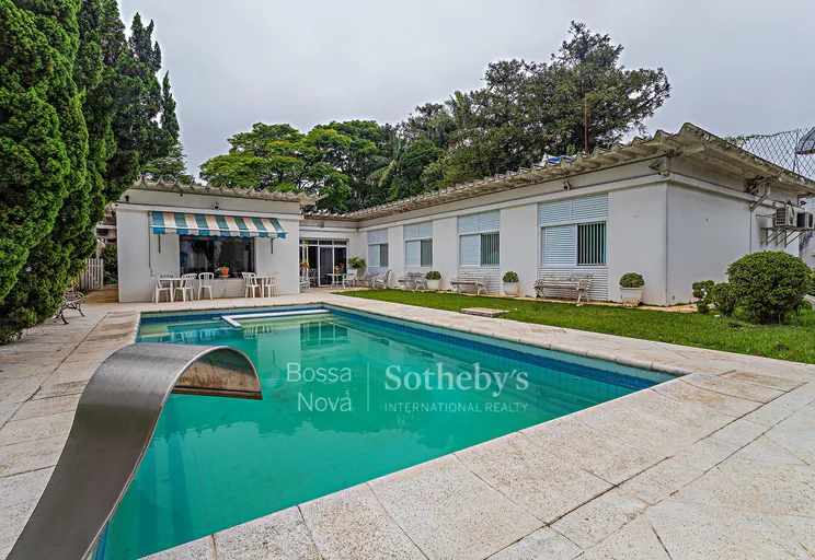 Piscina - Imagem 1