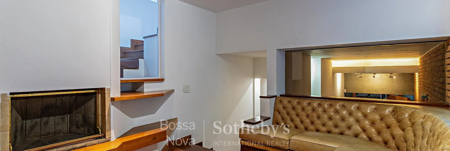 Sala íntima - Imagem 10