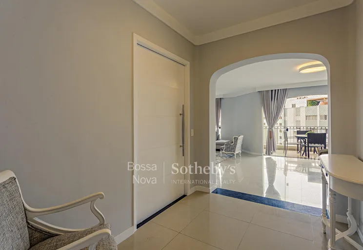 Hall - Imagem 18