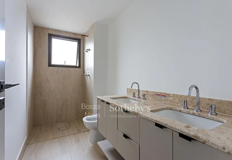 Banheiro da suíte máster - Imagem 19