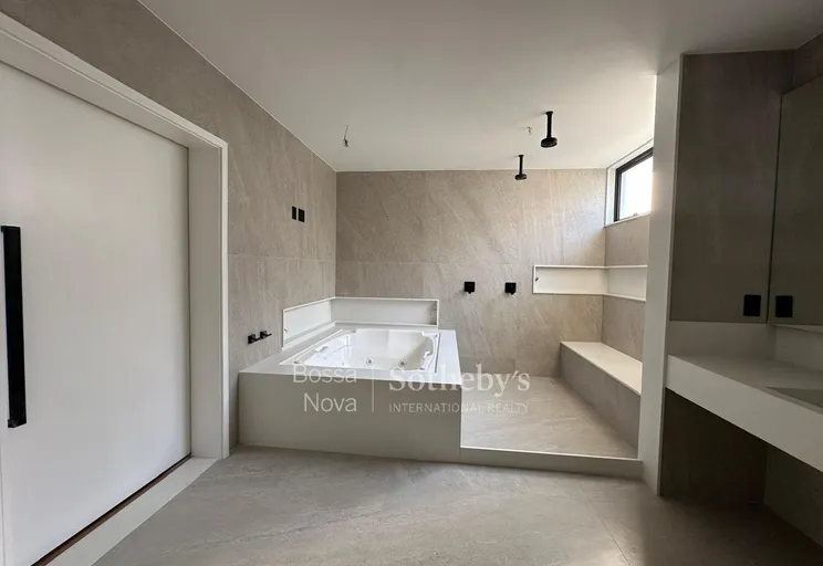 Banheiro da suíte máster - Imagem 15