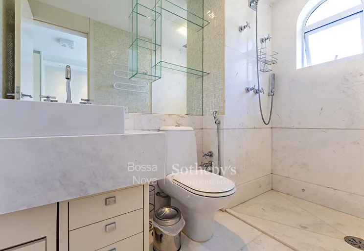 Banheiro da suíte 3 - Imagem 40