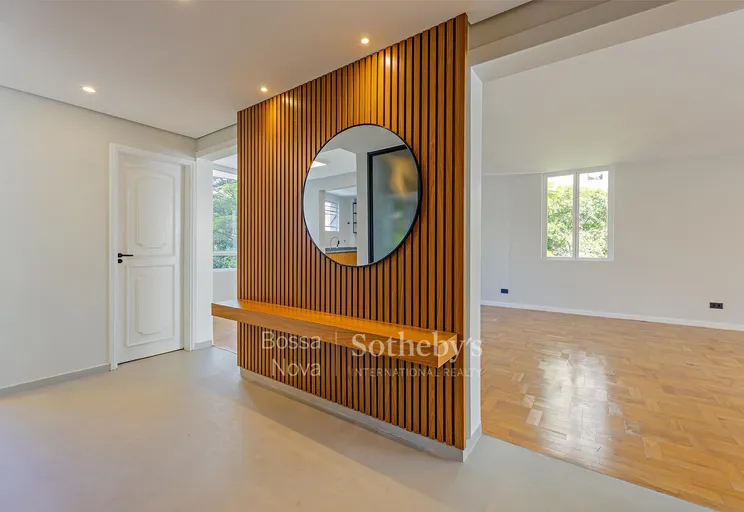 Hall - Imagem 2