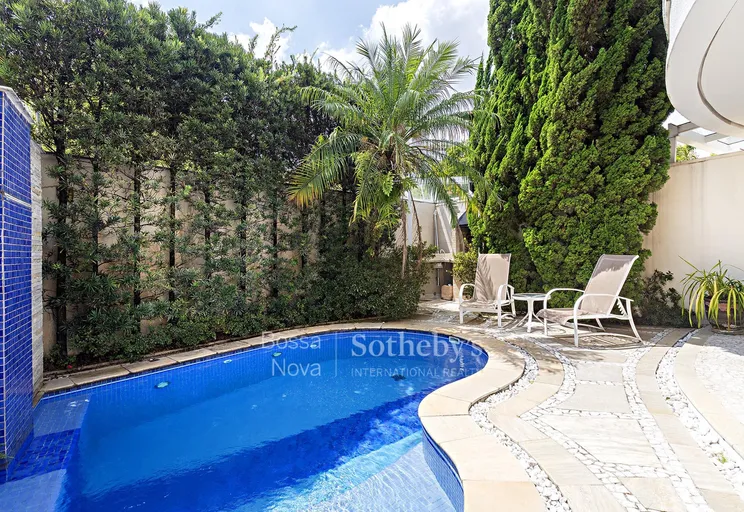 Piscina - Imagem 1