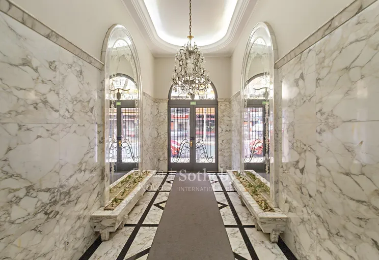 Hall de entrada - Imagem 1