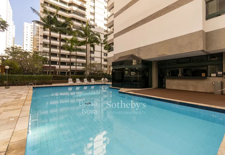 Piscina - Imagem 13