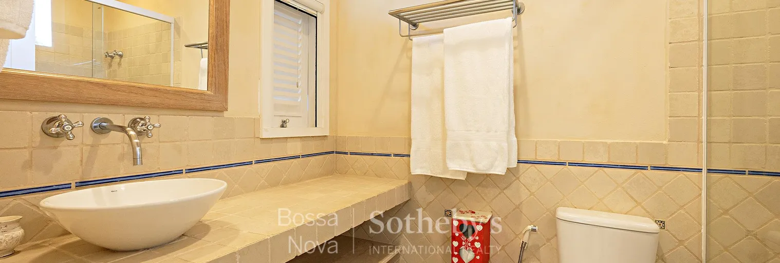 Banheiro da suíte 3 - Imagem 65