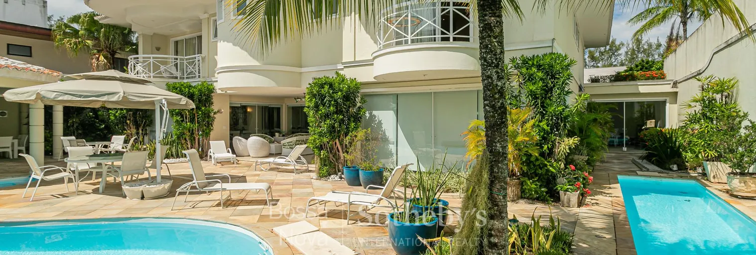 Piscina - Imagem 1