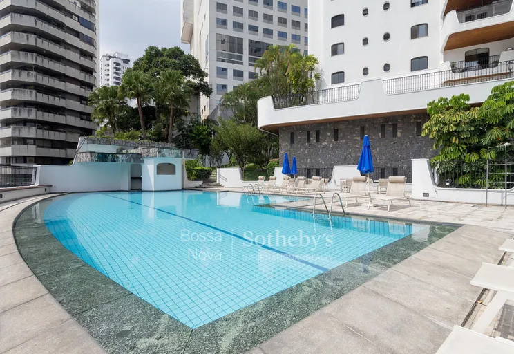 Piscina - Imagem 31